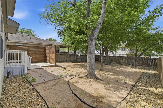 655 RATTLER BLUFF, San Antonio, TX 78251