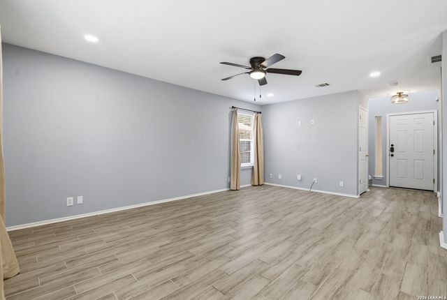 655 RATTLER BLUFF, San Antonio, TX 78251