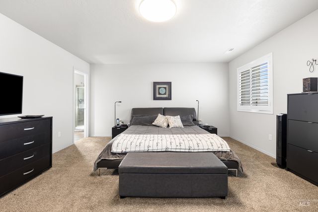 2999 N Night Owl Ave, Kuna, ID 83634