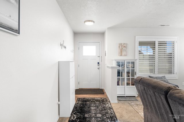 2999 N Night Owl Ave, Kuna, ID 83634