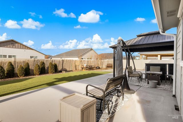 2999 N Night Owl Ave, Kuna, ID 83634