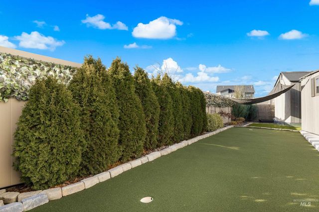 2999 N Night Owl Ave, Kuna, ID 83634