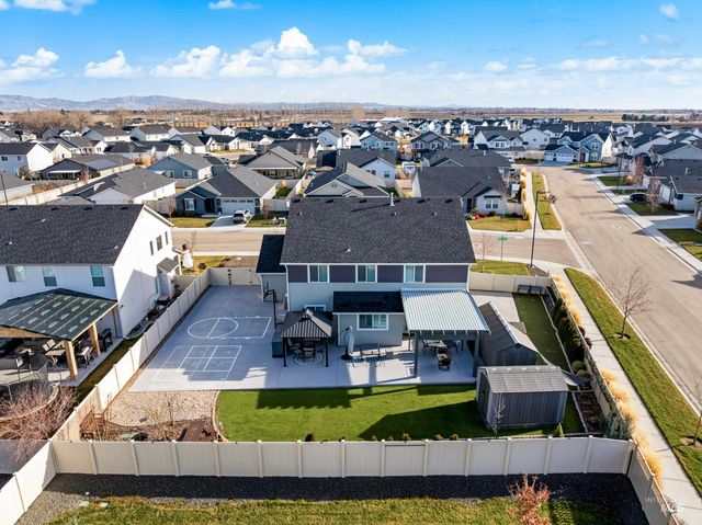 2999 N Night Owl Ave, Kuna, ID 83634