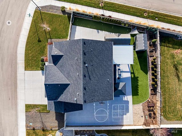 2999 N Night Owl Ave, Kuna, ID 83634