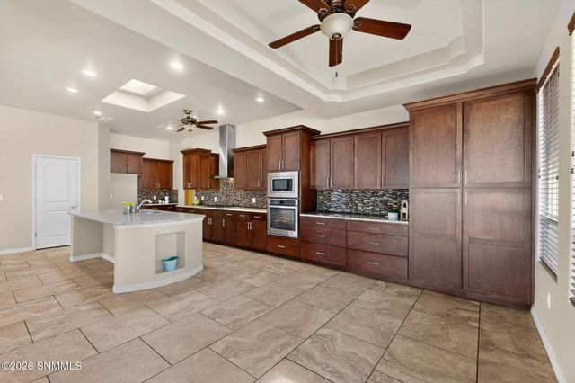 2521 Velarde Place, Las Cruces, NM 88011