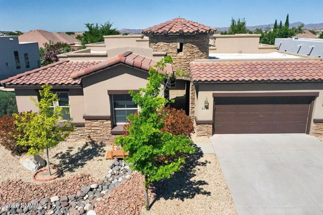 2521 Velarde Place, Las Cruces, NM 88011