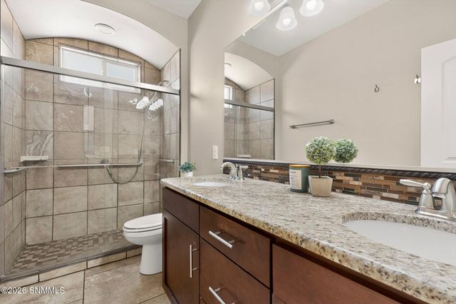 2521 Velarde Place, Las Cruces, NM 88011