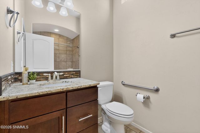 2521 Velarde Place, Las Cruces, NM 88011