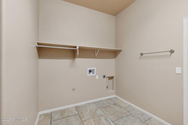 2521 Velarde Place, Las Cruces, NM 88011
