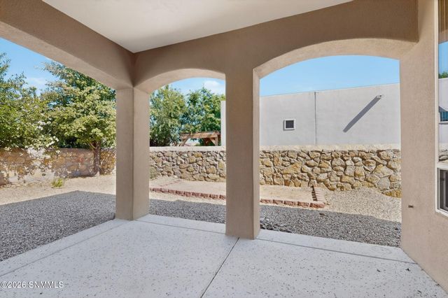 2521 Velarde Place, Las Cruces, NM 88011