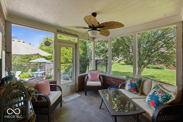 1094 Brookway Drive, Avon, IN 46123