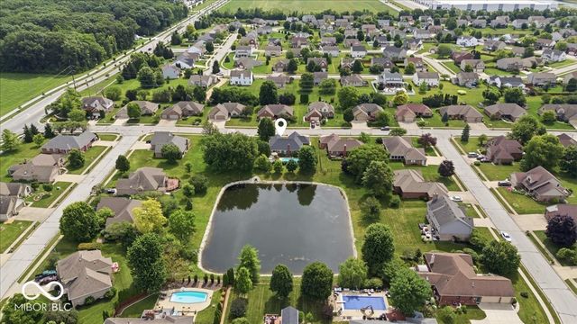 1094 Brookway Drive, Avon, IN 46123