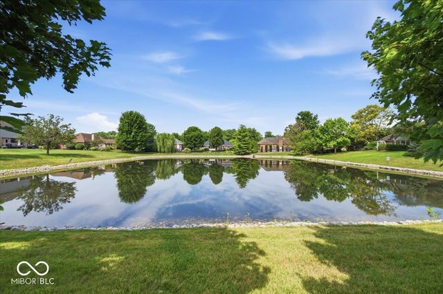 1094 Brookway Drive, Avon, IN 46123