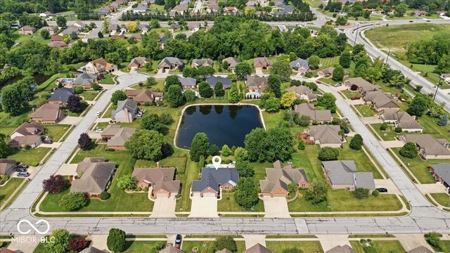 1094 Brookway Drive, Avon, IN 46123