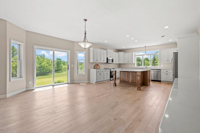 1914 261st Avenue NW, Isanti, MN 55040