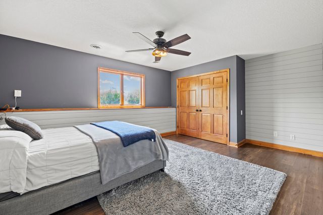 1914 261st Avenue NW, Isanti, MN 55040