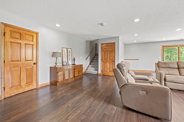 1914 261st Avenue NW, Isanti, MN 55040