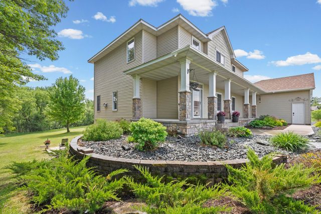 1914 261st Avenue NW, Isanti, MN 55040