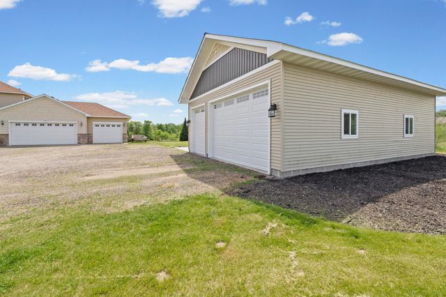 1914 261st Avenue NW, Isanti, MN 55040