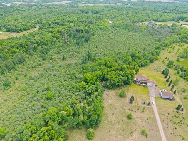 1914 261st Avenue NW, Isanti, MN 55040