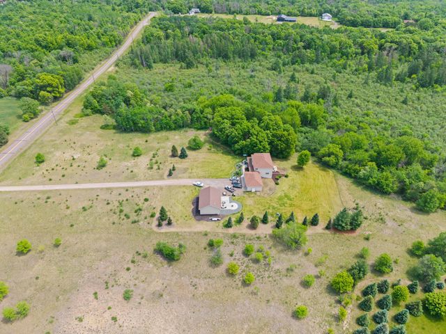 1914 261st Avenue NW, Isanti, MN 55040