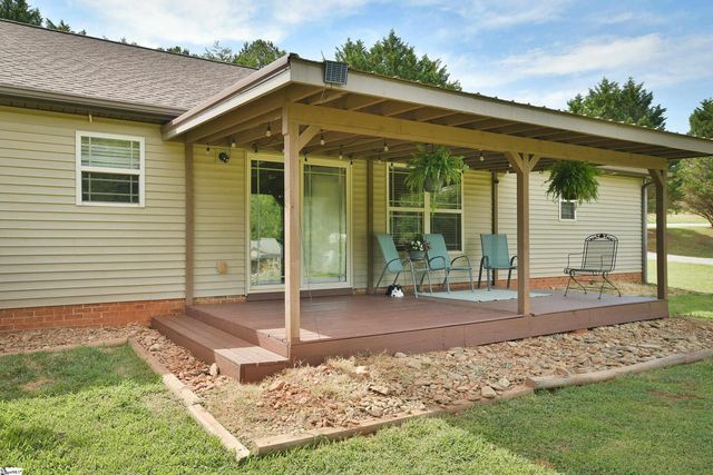 2150 Tigerville Road, Travelers Rest, SC 29690