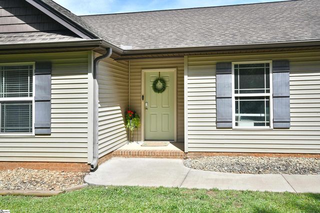 2150 Tigerville Road, Travelers Rest, SC 29690