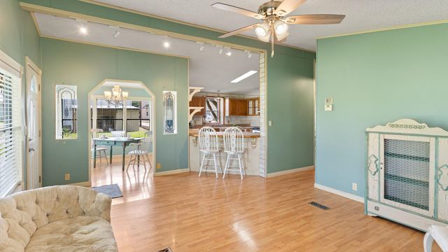 1118 Grand Caillou Road, Houma, LA 70363