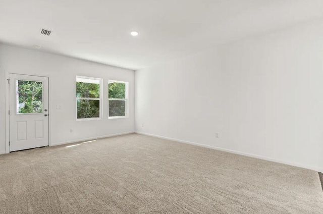 225 Rodgers RD, Taylor, TX 76574