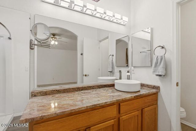 9458 E Bench Mark Loop, Tucson, AZ 85747