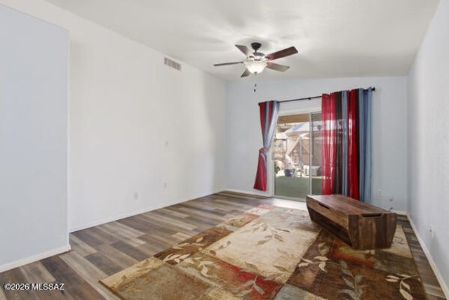 9458 E Bench Mark Loop, Tucson, AZ 85747