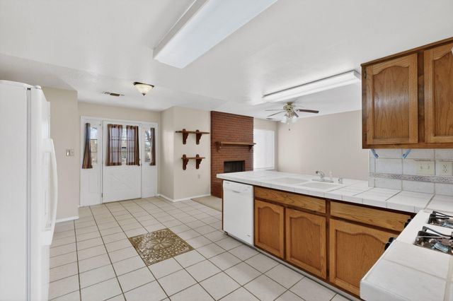 106 Fulton Avenue, Rio Communities, NM 87002