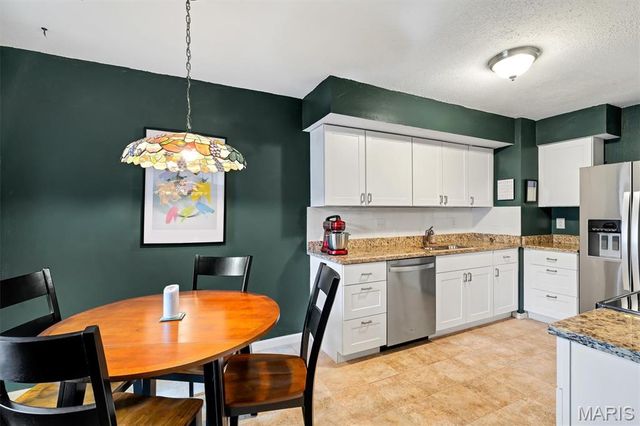 603 Painted Vista Drive, Ballwin, MO 63021