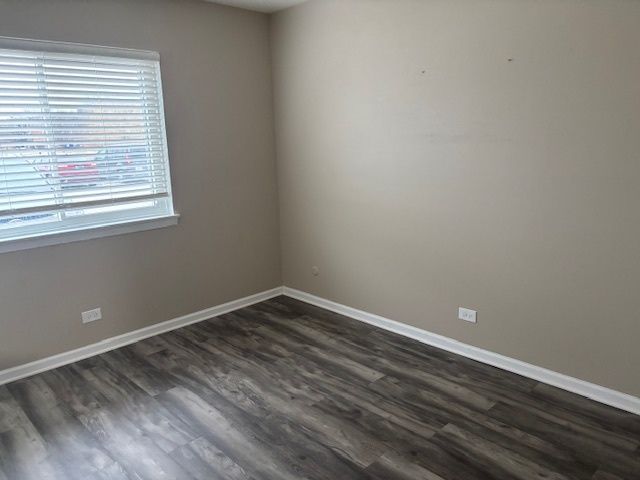 9388 Bay Colony Drive 1S, Des Plaines, IL 60016