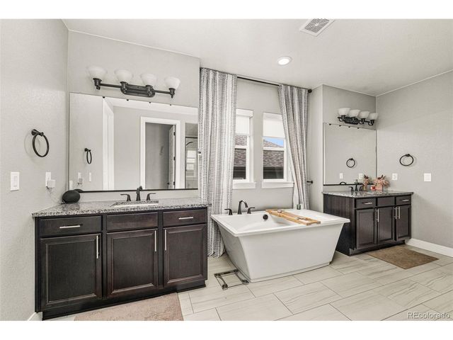 25537 E Alder Dr, Aurora, CO 80016