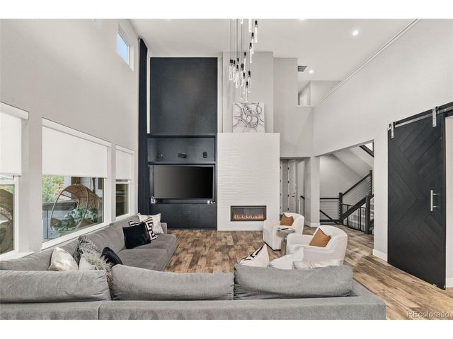 25537 E Alder Dr, Aurora, CO 80016