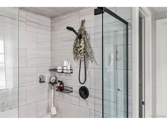 25537 E Alder Dr, Aurora, CO 80016