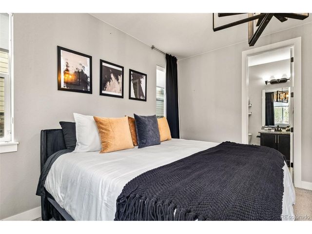 25537 E Alder Dr, Aurora, CO 80016