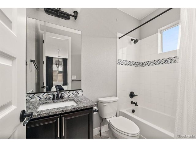 25537 E Alder Dr, Aurora, CO 80016