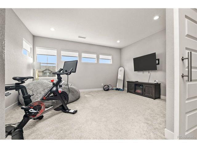 25537 E Alder Dr, Aurora, CO 80016