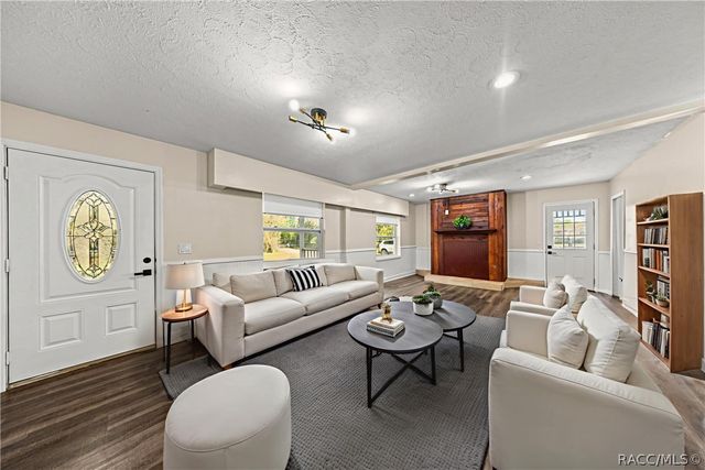 895 SW 80th Avenue, Ocala, FL 34481