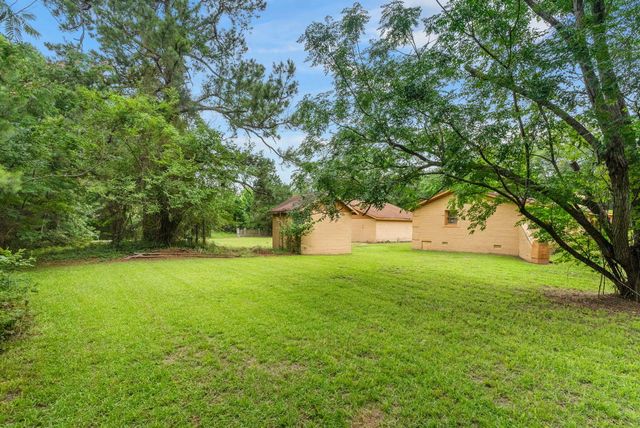224 Rodenberry Road, Cross, SC 29436
