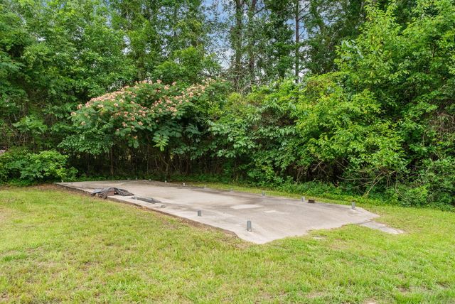 224 Rodenberry Road, Cross, SC 29436