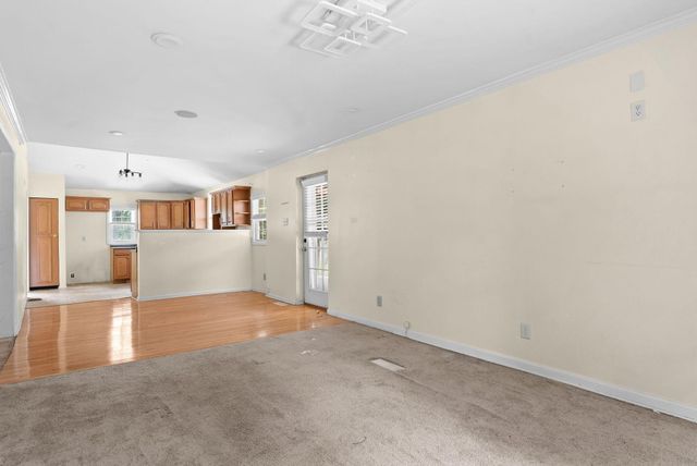 224 Rodenberry Road, Cross, SC 29436