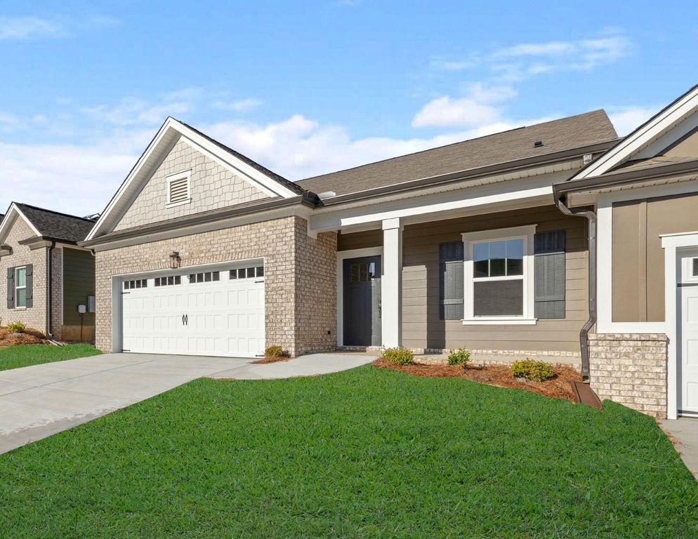 1579 Whisper Winds Lane # 41, Ooltewah, TN 37363