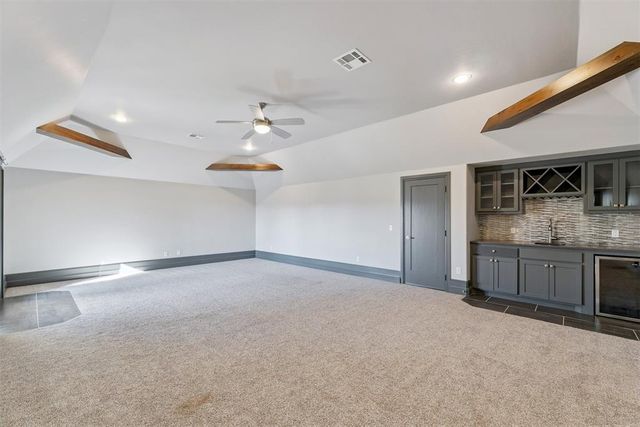 4624 Roundup Road, Edmond, OK 73034