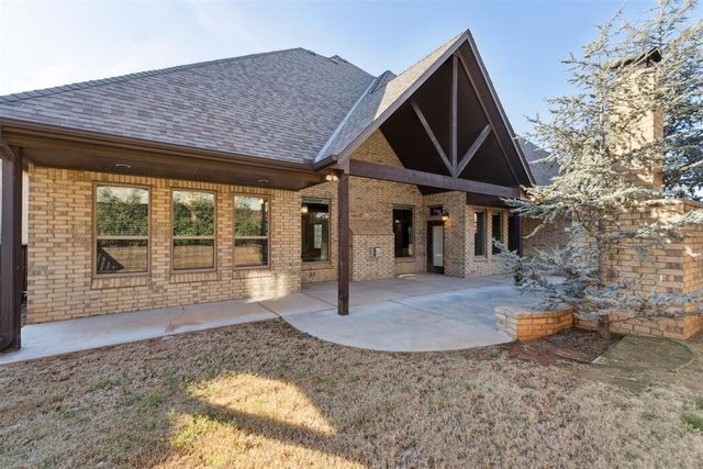 4624 Roundup Road, Edmond, OK 73034