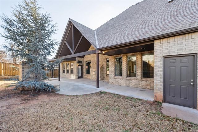 4624 Roundup Road, Edmond, OK 73034