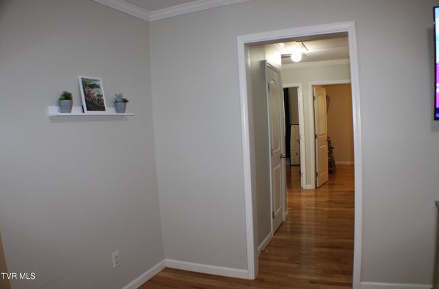 2032 Sherwood Road, Kingsport, TN 37664