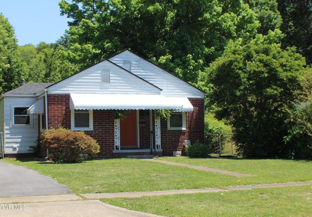 2032 Sherwood Road, Kingsport, TN 37664